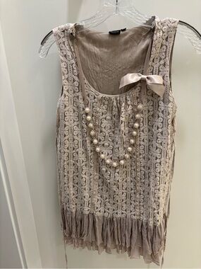 TRUWORTH Neutral Lace Camisole with Removable Pearl Strand and Bow - Roaring 20s